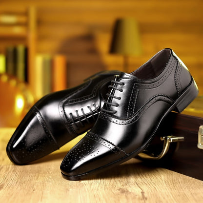 Plus Size Men's Business Formal British Pointed Leather Shoes