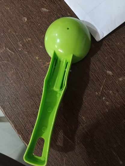 Smart Plastic Smooth and Sturdy Ice Cream Scoop Spoon - DIGITAL HUB SHOP